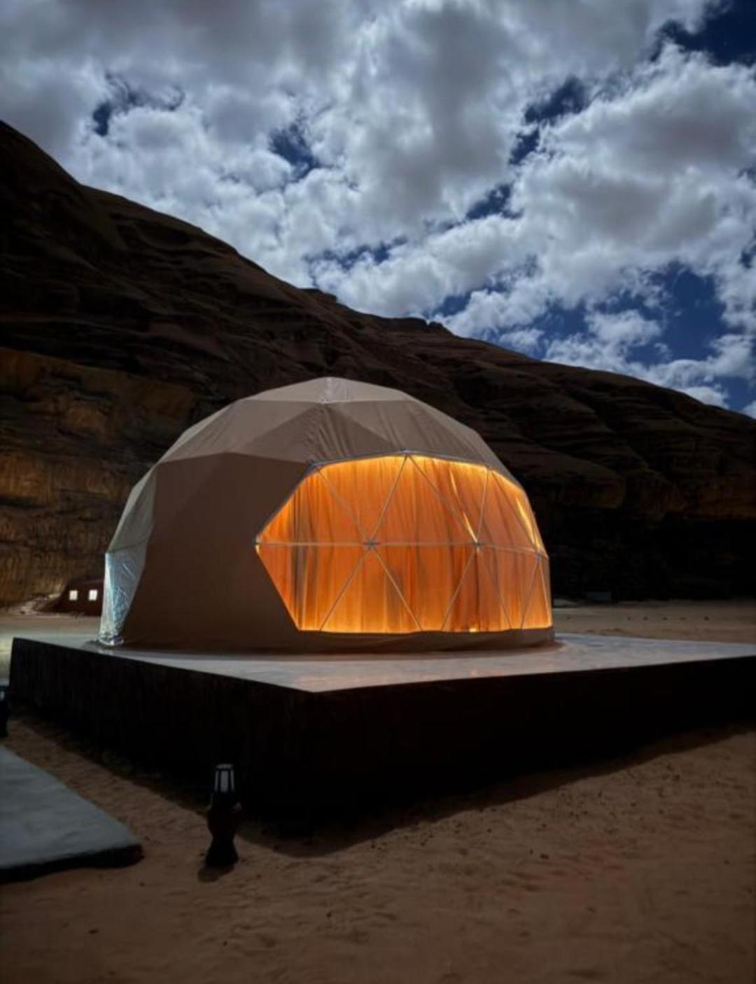 Abdullah Luxury Camp Apartment Wadi Rum Exterior photo