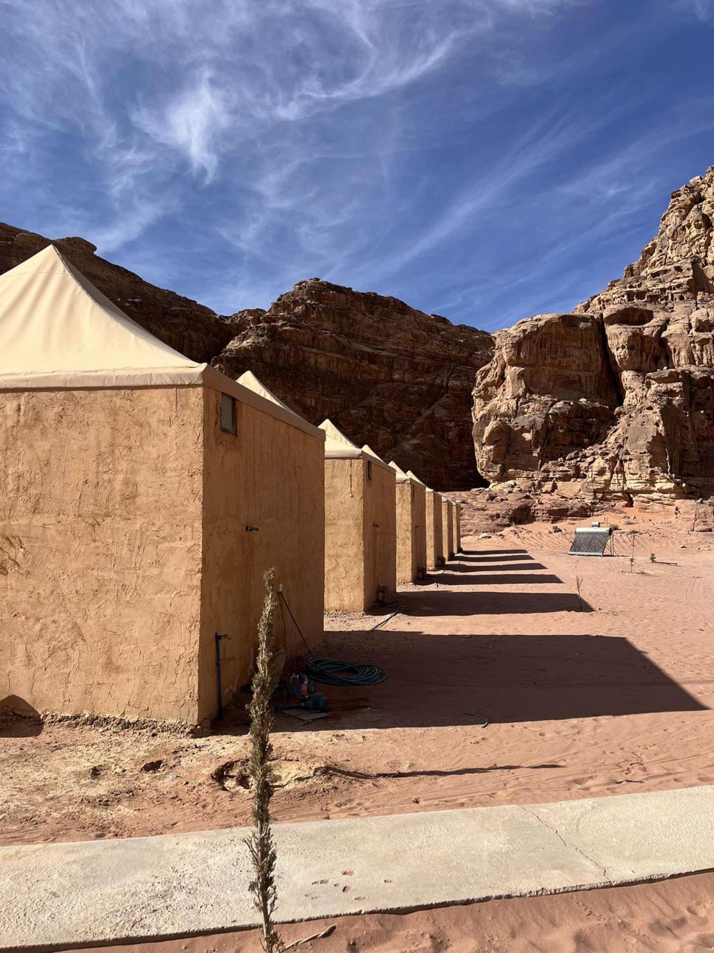 Abdullah Luxury Camp Apartment Wadi Rum Exterior photo